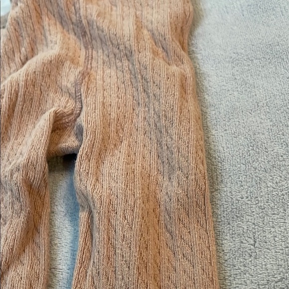 Cozy Pink Cable Knit Tights Size 6-8 - Picture 2 of 4